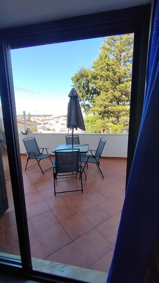 Quarto Com Varanda No Centro Em Taviraアパートメント エクステリア 写真