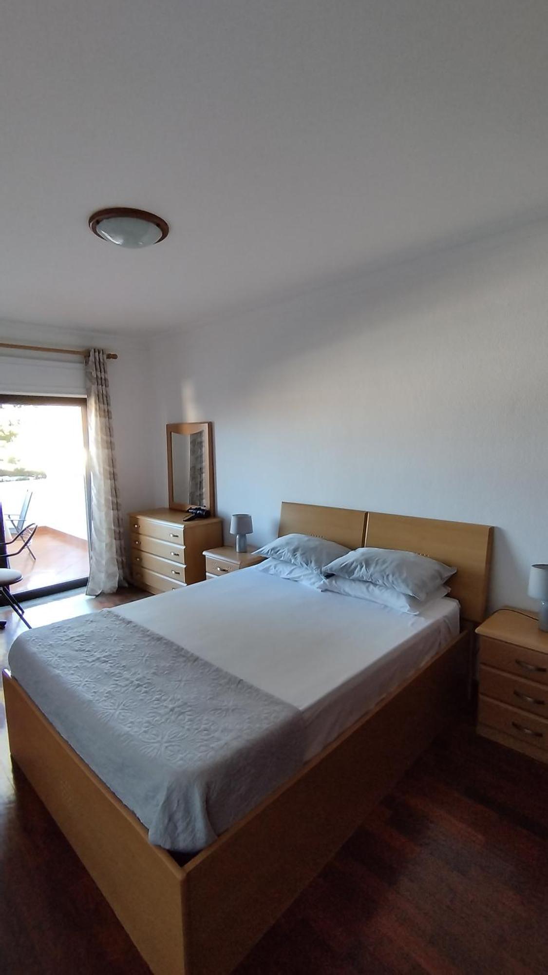 Quarto Com Varanda No Centro Em Taviraアパートメント エクステリア 写真